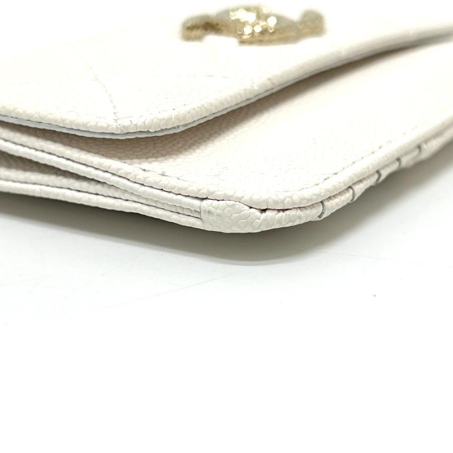 未使用 CHANEL シャネル ココマーク フラグメントケース カードケース ウォレット コンパクト財布 マトラッセ 長財布 ホワイト 【中古】 | CHANEL | 05