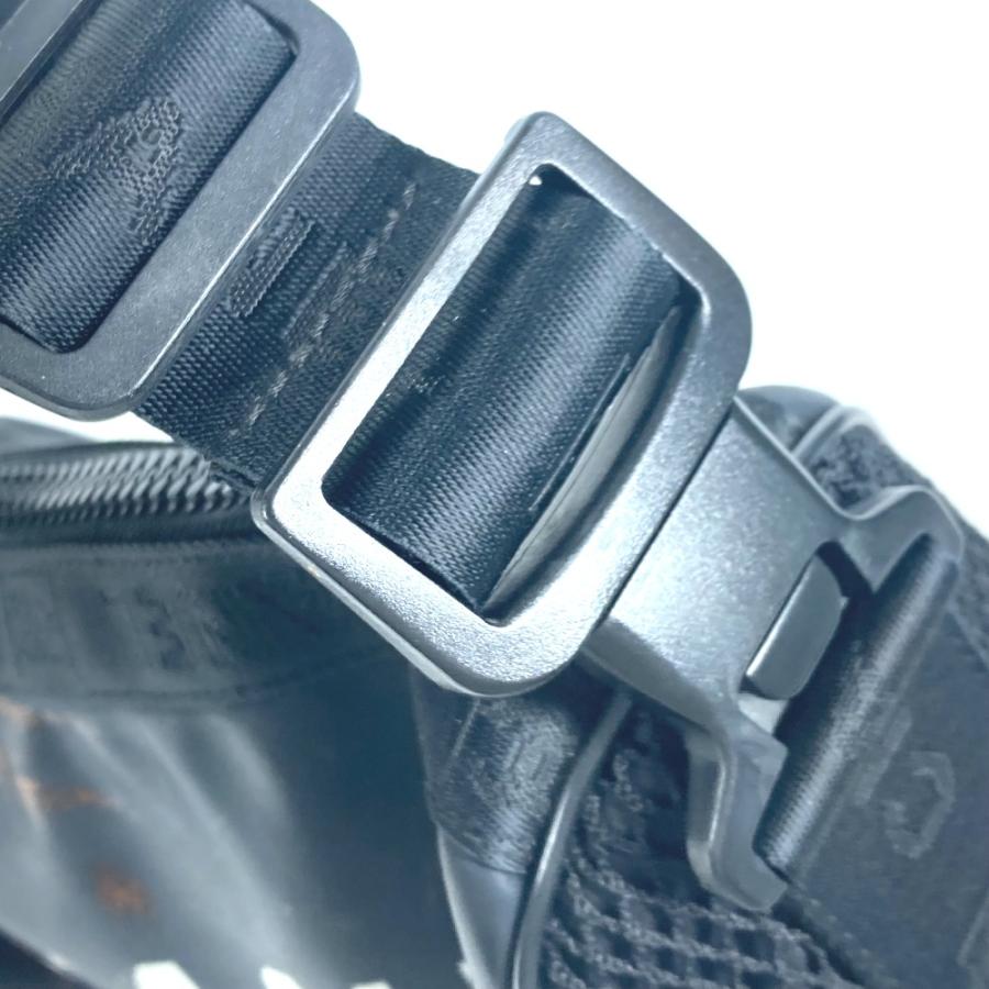 CHANEL シャネル ロゴ 肩掛 カバン 筒形 スポーツ ショルダーバッグ ブラック レディース【中古】 | CHANEL | 08