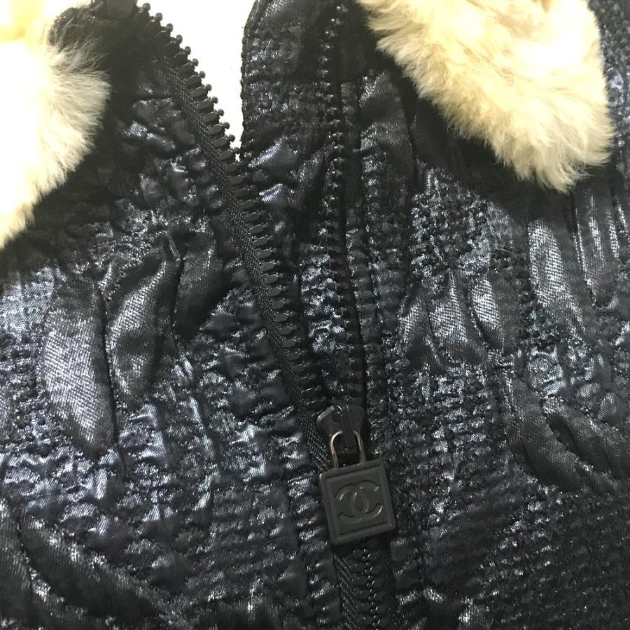 CHANEL ブラック ジャンパー CHANEL（シャネル） ジャケット アウター ジャンバー ファー付 08A