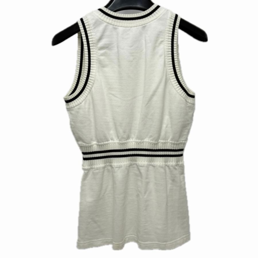CHANEL シャネル P23630 ショート アパレル Vネック ノースリーブ シャネルスポーツ タンクトップ ホワイト レディース【中古】 | CHANEL | 01