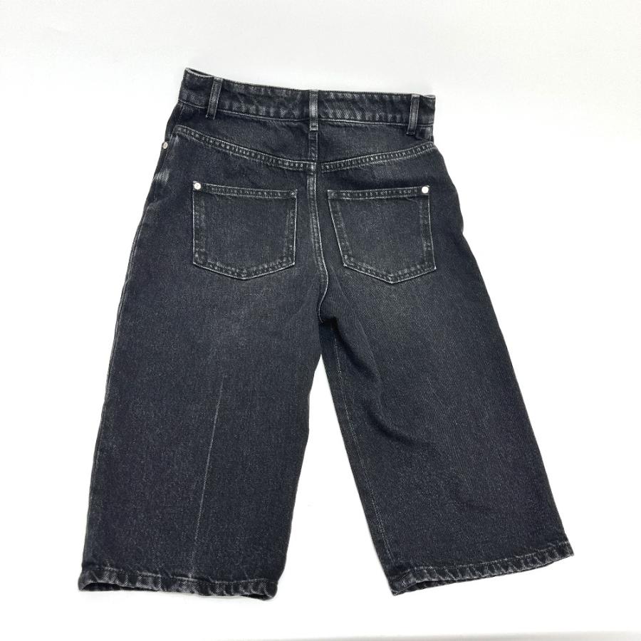 未使用 CHANEL シャネル P77640 カメリアビジューボタン 七分丈 ボトムス アパレル デニム デニムパンツ ブラック レディース【中古】 | CHANEL | 01