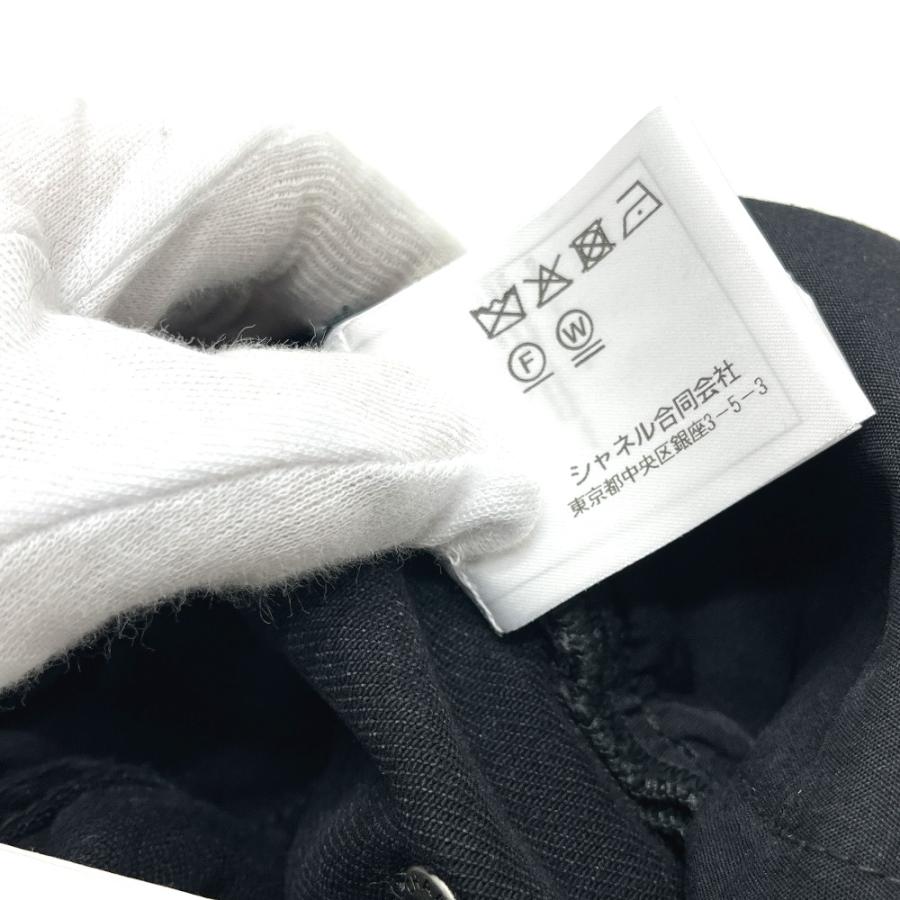 未使用 CHANEL シャネル P77640 カメリアビジューボタン 七分丈 ボトムス アパレル デニム デニムパンツ ブラック レディース【中古】 | CHANEL | 07