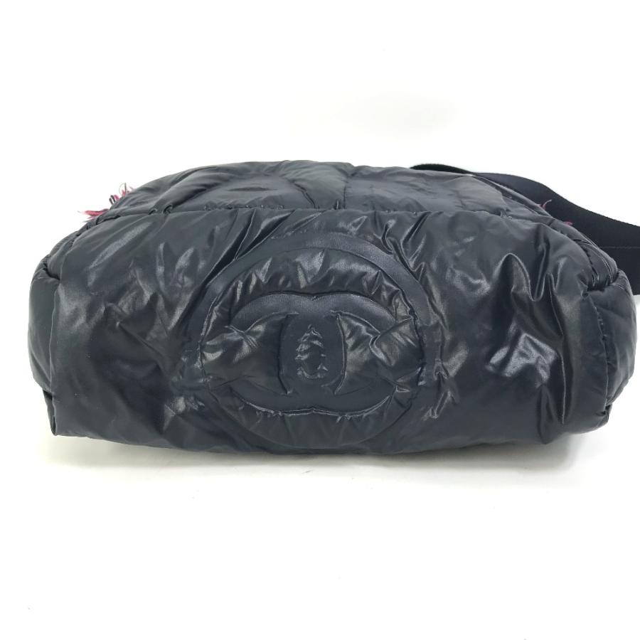CHANEL シャネル A57586 ショルダーバッグ ココネージュ  カバン ウエストバッグ フリンジ ボディバッグ ナイロン ネイビー【中古】の画像