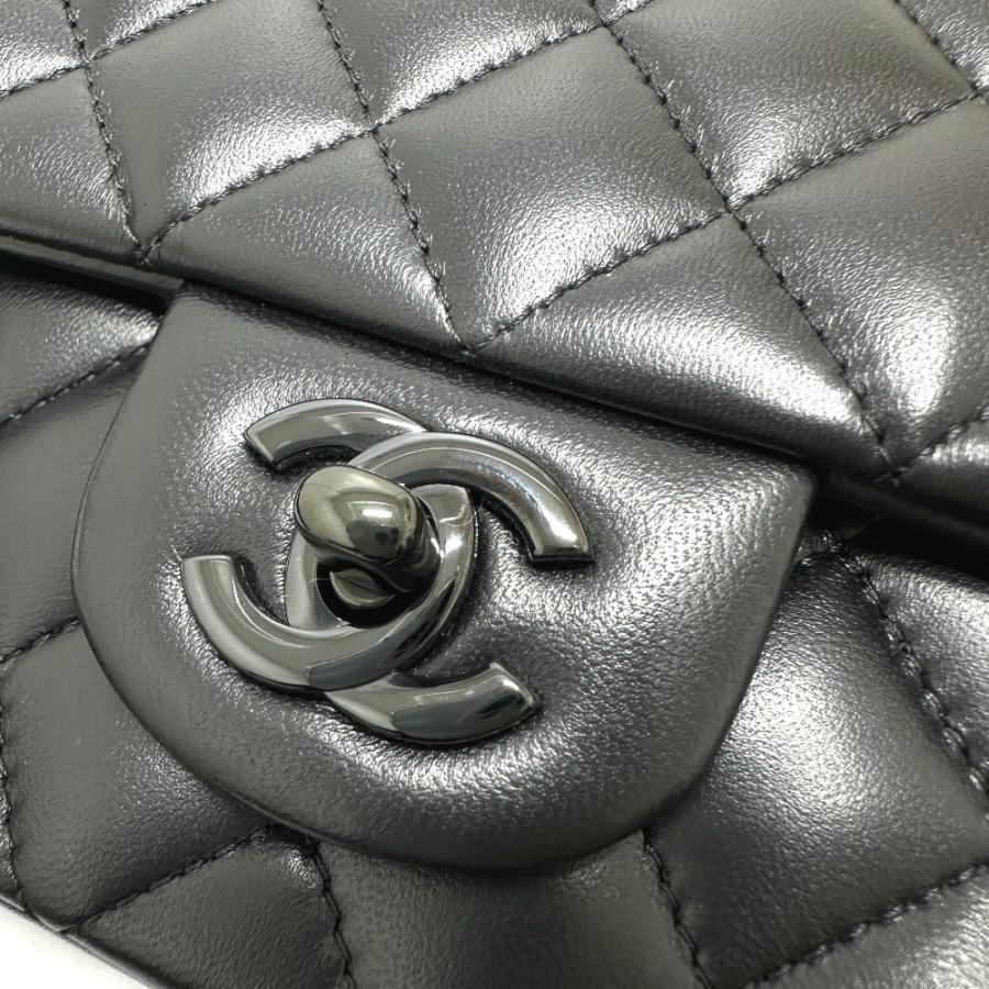 CHANEL（シャネル） 未使用 トップハンドル ソーブラック 2WAYバッグ