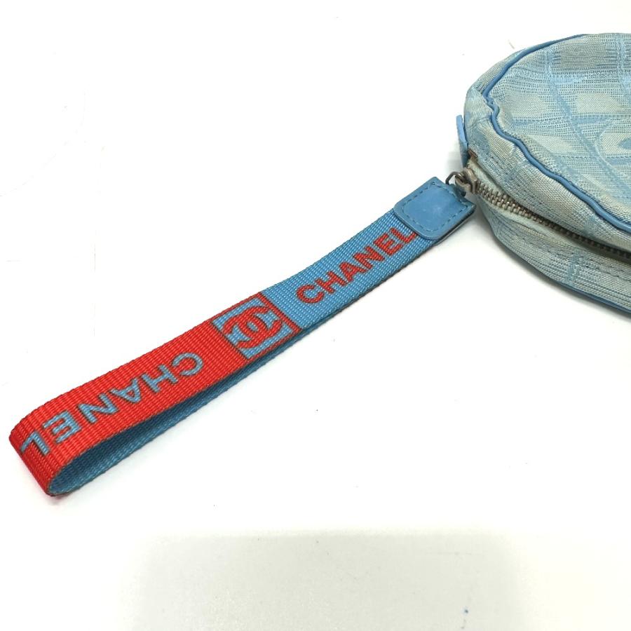 CHANEL シャネル ラウンド ストラップ付 スポーツ ポーチ ブルー レディース【中古】 | CHANEL | 05