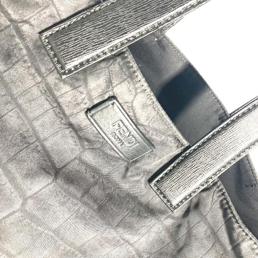 FENDI（フェンディ） 7VA367 ロゴ ショルダーバッグ カバン 肩掛け 縦
