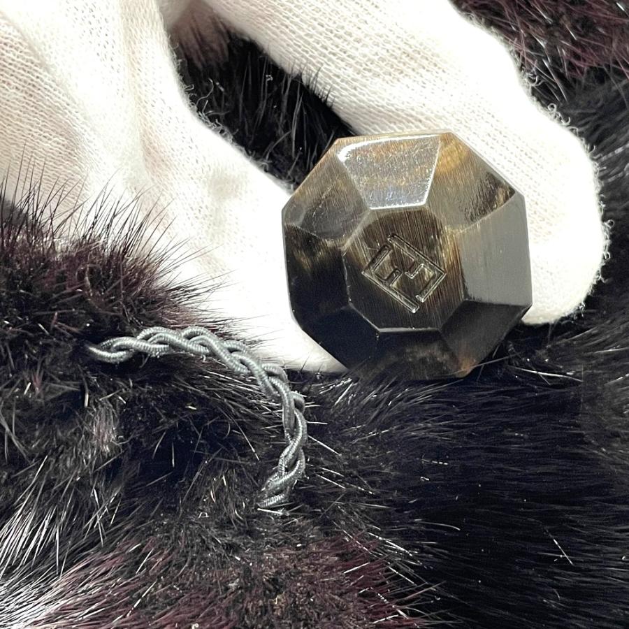美品 FENDI フェンディ 毛皮 2021年モデル ショート丈 ボレロジャケット ミンク ブラック レディース【中古】 | FENDI | 03