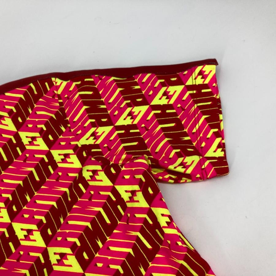 FENDI - フェンディ FENDI ロゴ FS7137 アパレル トップス 丸首 半袖Ｔシャツ コットン レッド 美品 FENDI（フェンディ） 美品 FS7137 ロゴ アパレル トップス 丸首 半袖T