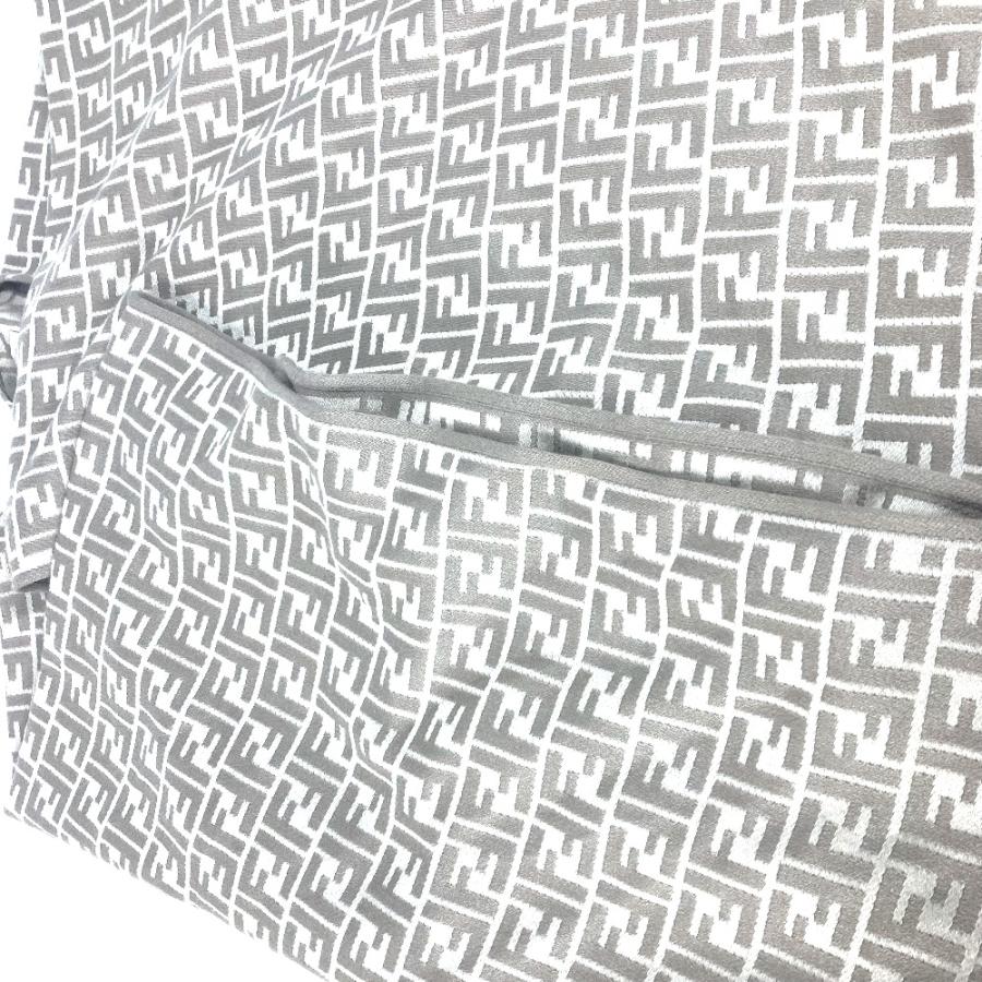 美品 FENDI フェンディ FXX782 ズッカ ロゴ アパレル ケープ コート ポンチョ ベージュ系 レディース【中古】 | FENDI | 07