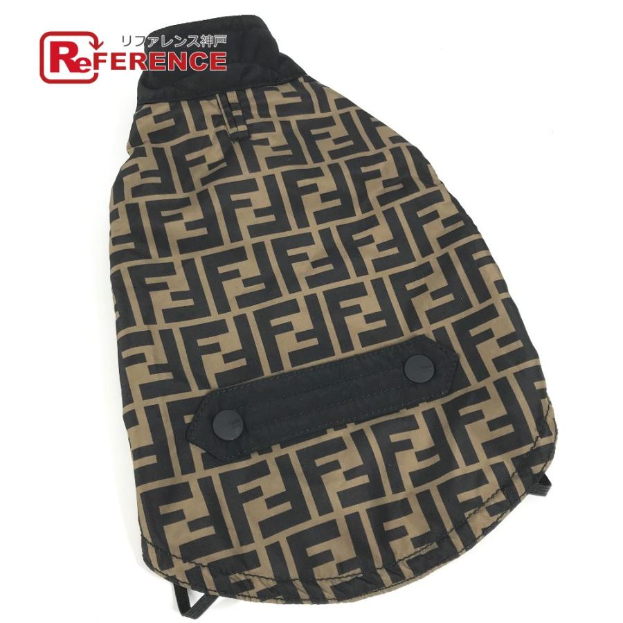 美品 FENDI フェンディ ズッカ 犬 服 犬用 ドッグウェア 犬 ワンちゃん わんちゃん 雑貨 ブラウン ユニセックス【中古】 | FENDI