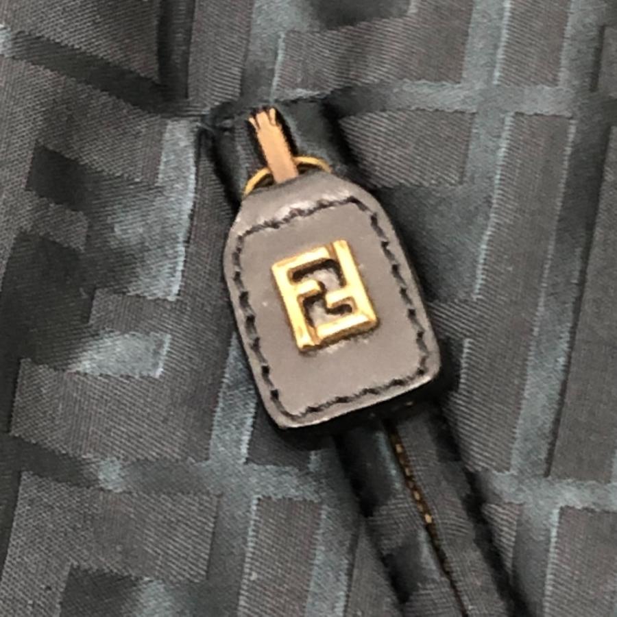 FENDI フェンディ ズッカ柄 アパレル アウター ジャケット FFボタン ダブルボタン ナイロンジャケット ブルー レディース【中古】 | FENDI | 03