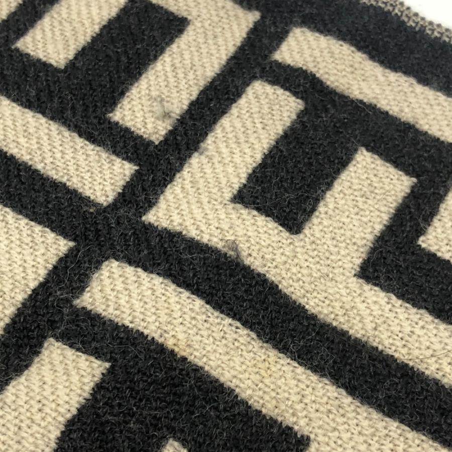 FENDI フェンディ ズッカ柄 ファッション小物 防寒具 ストール リバーシブル マフラー ブラック ユニセックス【中古】 | FENDI | 06