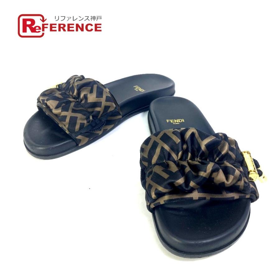 ♡様 FENDI シャワーサンダル