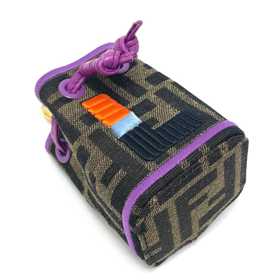 フェンディ 7AR762 FFズッカ ナノ モントレゾール キーホルダー-