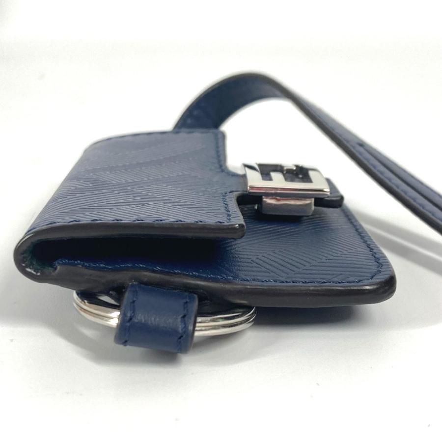 美品 FENDI フェンディ バケット型 バッグ型 キーリング キーホルダー バッグチャーム チャーム ネイビー ユニセックス【中古】 | FENDI | 02