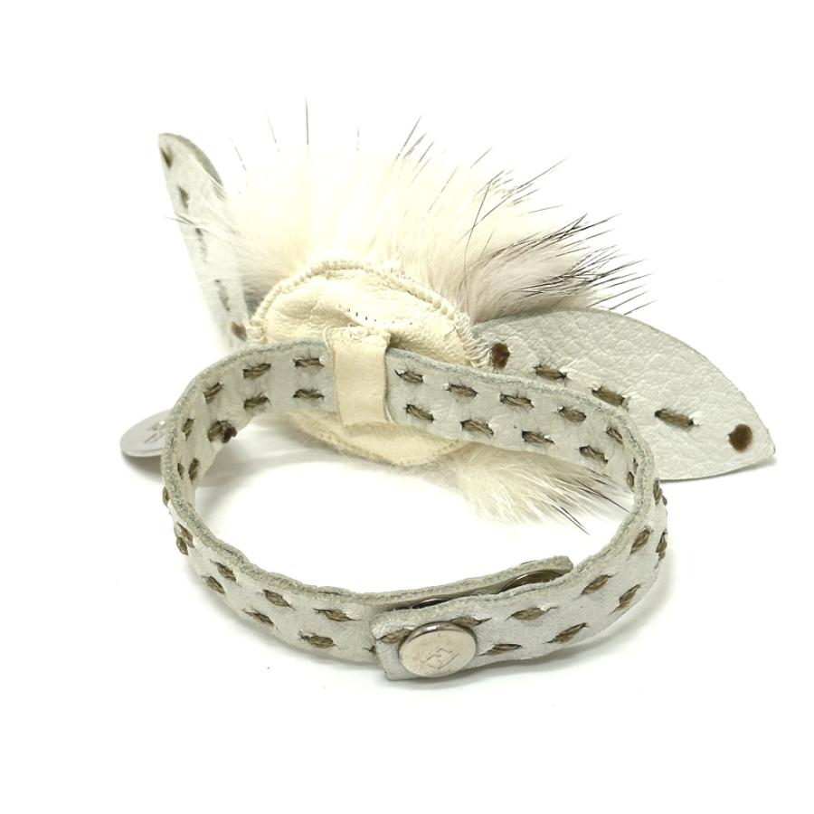 FENDI フェンディ フラワー ブローチ ホワイト レディース【中古】 | FENDI | 02