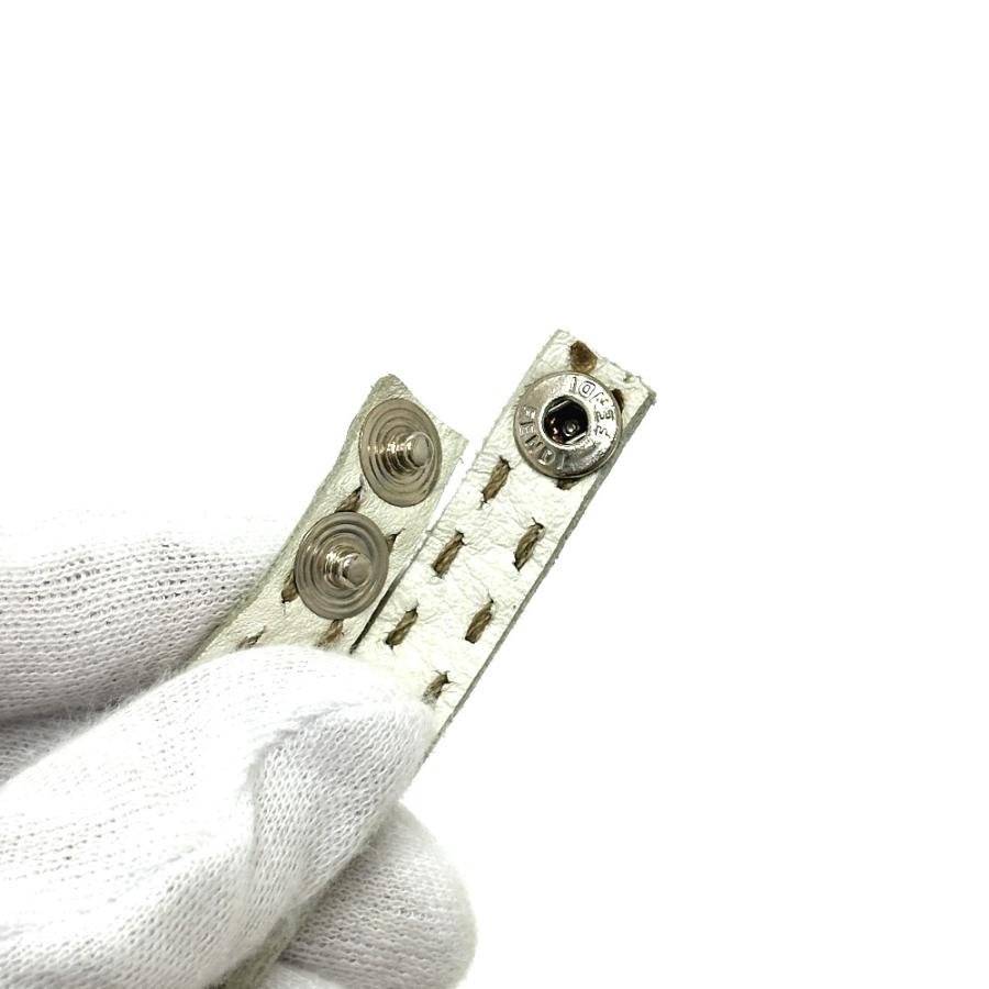 FENDI フェンディ フラワー ブローチ ホワイト レディース【中古】 | FENDI | 07