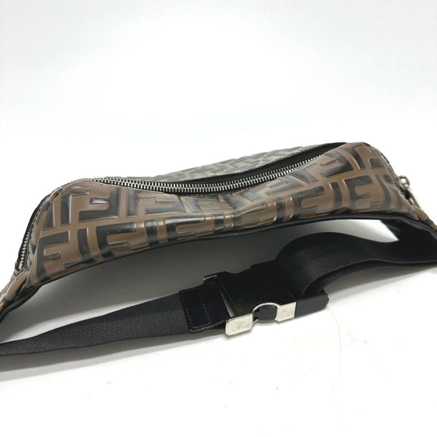 フェンディ FENDI ズッカ 7VA434 クロスボディバッグ ショルダーバッグ カバン ボディバッグ レザー ブラウン FENDI（フェンディ） 7VA434 クロスボディバッグ ショルダーバッグ