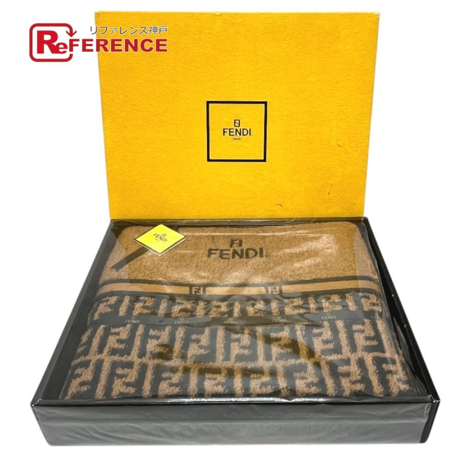 新品同様 FENDI フェンディ ズッカ柄 バスタオル インテリア ひざかけ ブランケット タオル ブラウン ユニセックス【中古】 | FENDI