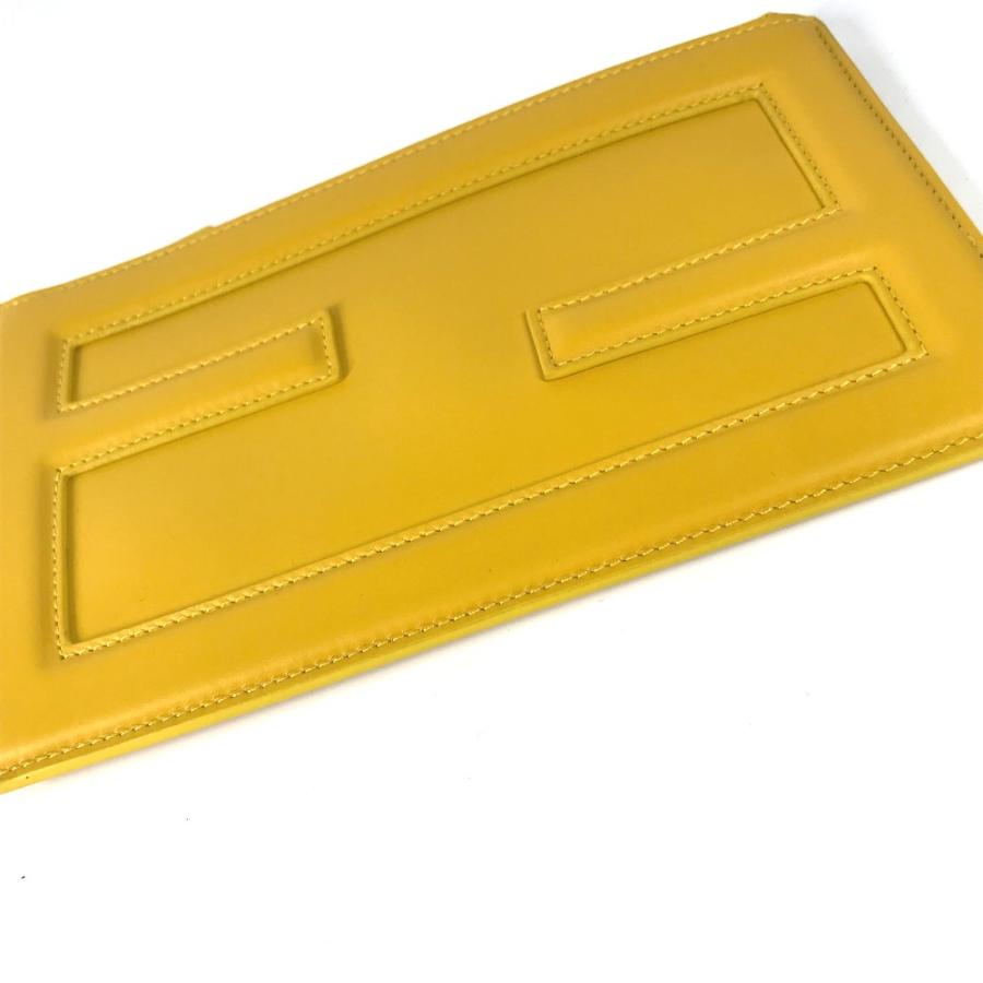 未使用 FENDI フェンディ 7N0114 ロゴ カバン ポーチ クラッチバッグ イエロー レディース【中古】 | FENDI | 02