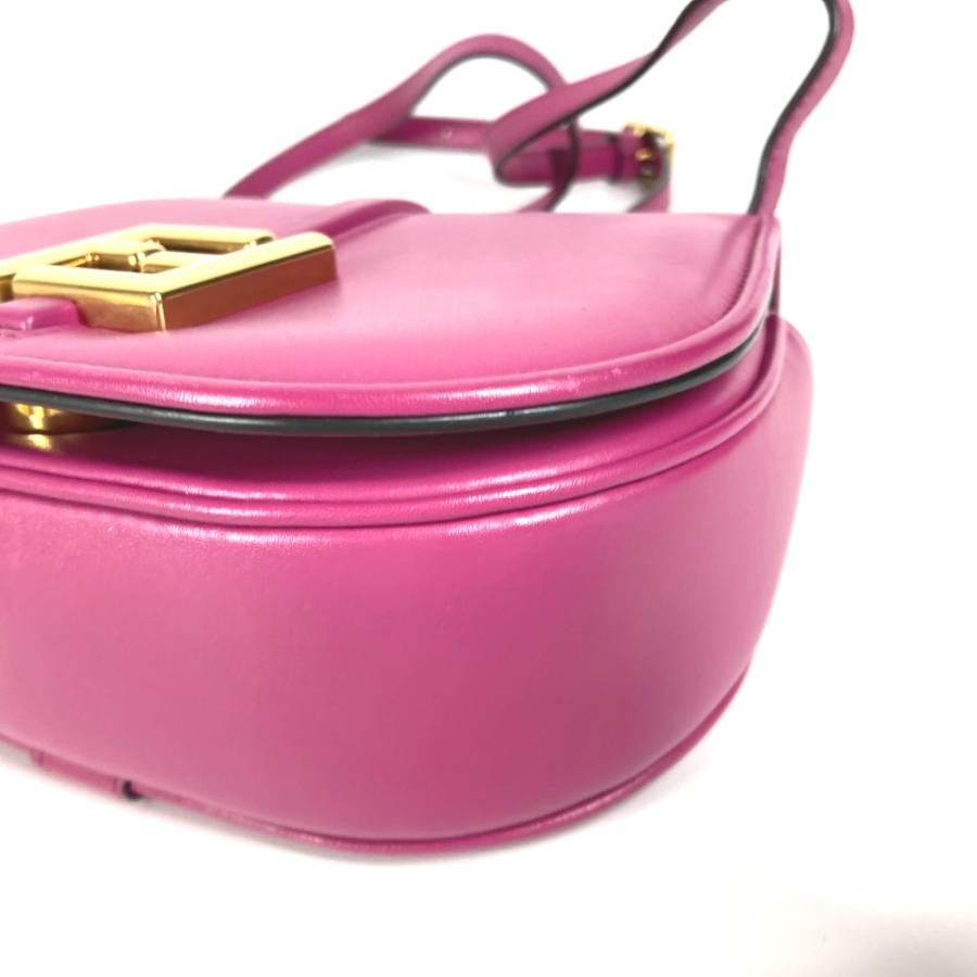 FENDI（フェンディ） 美品 8BS082 カモンスモール 斜め掛け カバン 