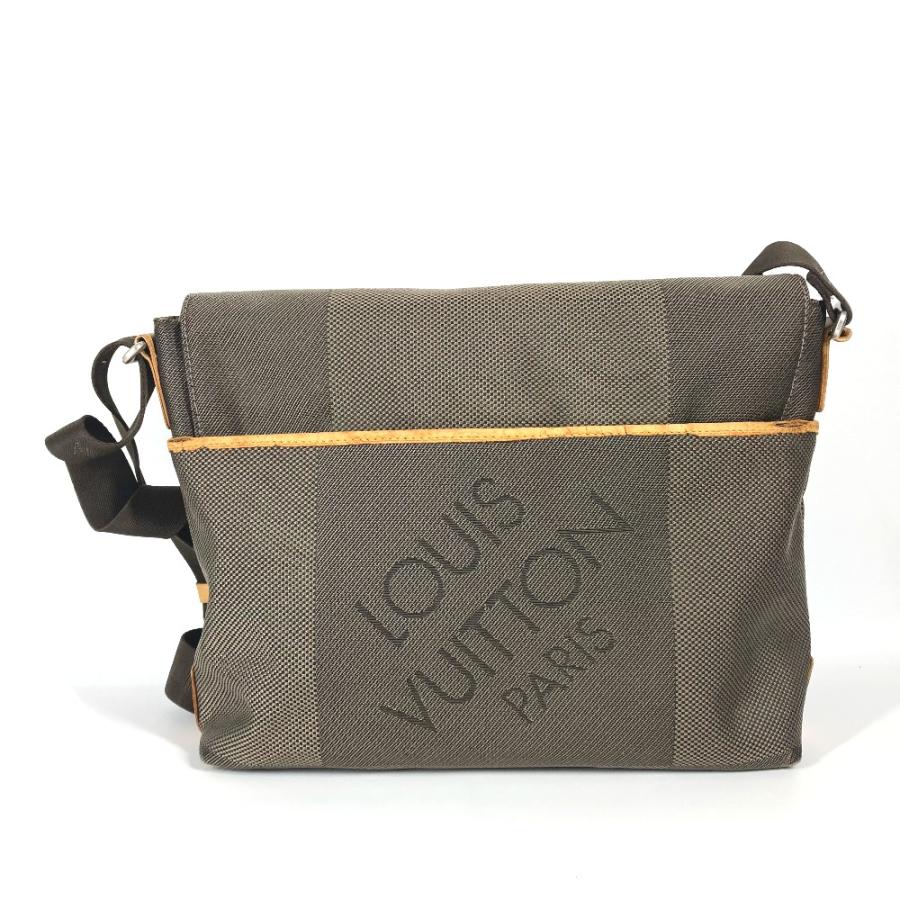 LOUIS VUITTON ルイヴィトン M93077 ルー フラップ カバン