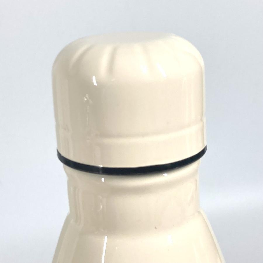 GUCCI - グッチ GUCCI ロゴ ウォーターボトル 水筒 インテリア タンブラー SS ホワイト 未使用 GUCCI 未使用 グッチ ロゴ ウォーターボトル 水筒 インテリア