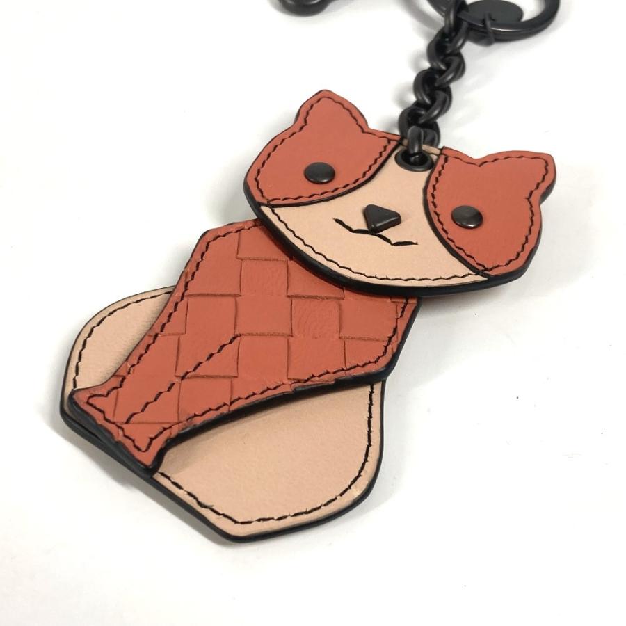 美品 BOTTEGA VENETA ボッテガヴェネタ キャット 猫 アニマル バッグチャーム イントレチャート キーホルダー ベージュ【中古】 |  | 02
