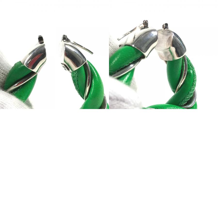 美品 BOTTEGA VENETA ボッテガヴェネタ パラキート トライアングル アクセサリー ピアス グリーン レディース【中古】 |  | 09