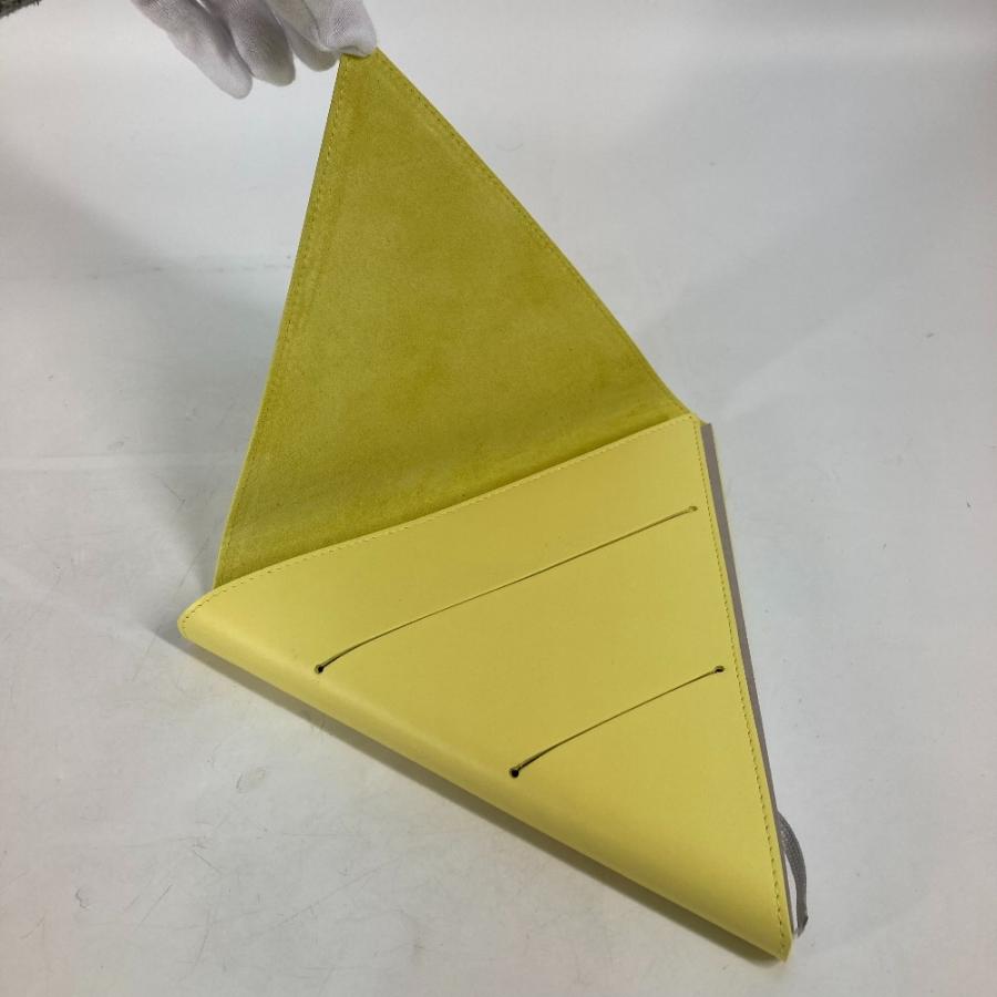 新品同様 BOTTEGA VENETA ボッテガヴェネタ トライアングル 三角 メモ帳 ステーショナリー 文房具 ノートカバー イエロー メンズ【中古】 |  | 06
