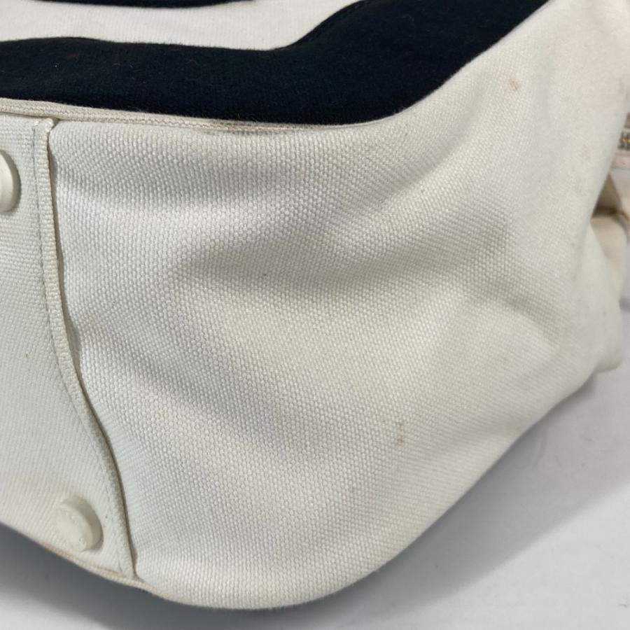 CHANEL（シャネル） CC ココマーク マシュマロ カバン ロゴ バイカラー