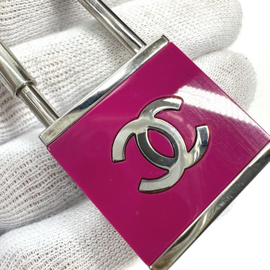 CHANEL シャネル CC ココマーク ロゴ 鍵 KEY型 02C チャーム ピンク レディース【中古】 | CHANEL | 08