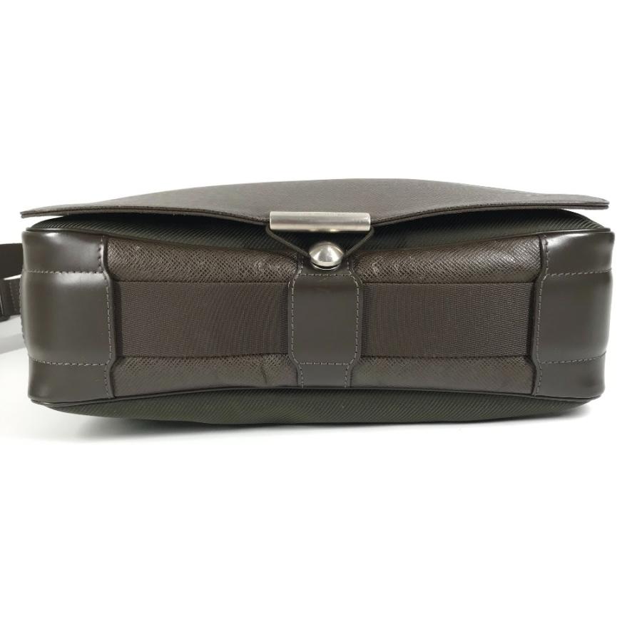 LOUIS VUITTON ルイヴィトン M30148 ヴィクトール 斜め掛け フラップ メッセンジャーバッグ タイガ ショルダーバッグ グリズリ【中古】 | LOUIS VUITTON | 04