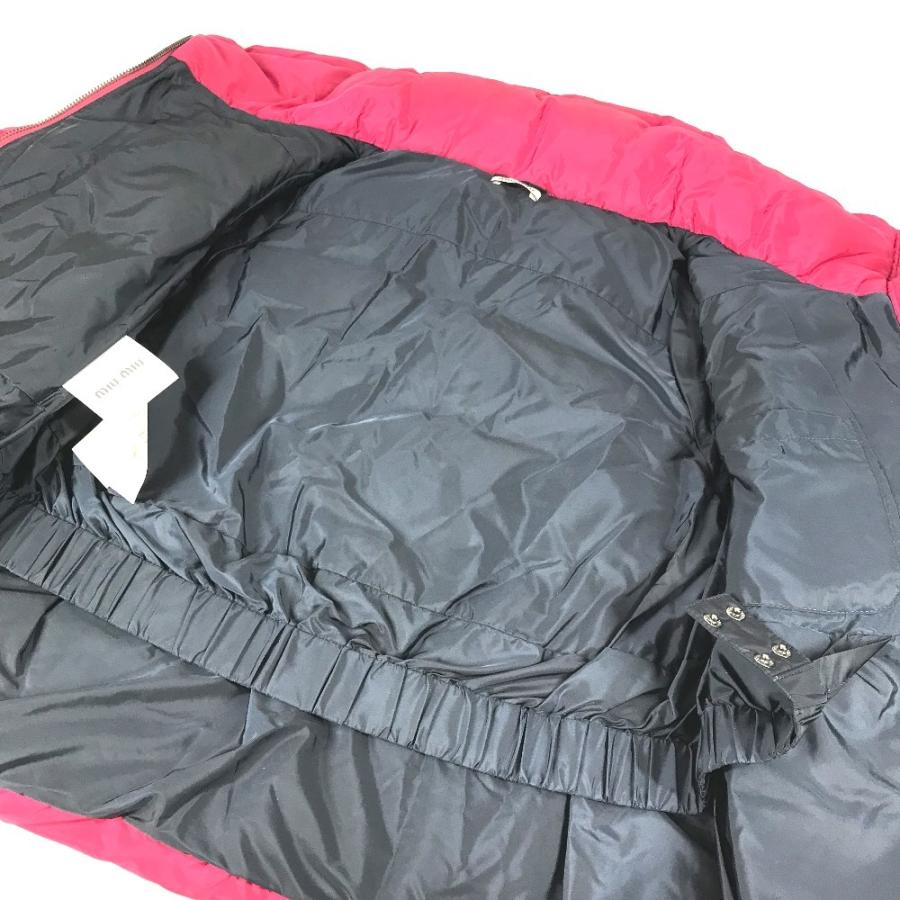 MIUMIU ミュウミュウ ショート ダウン  アパレル アウター 羽織 トップス ポンチョ ロゴ フード付き ポンチョ ダウンジャケット ピンク系【中古】 | miu miu | 04