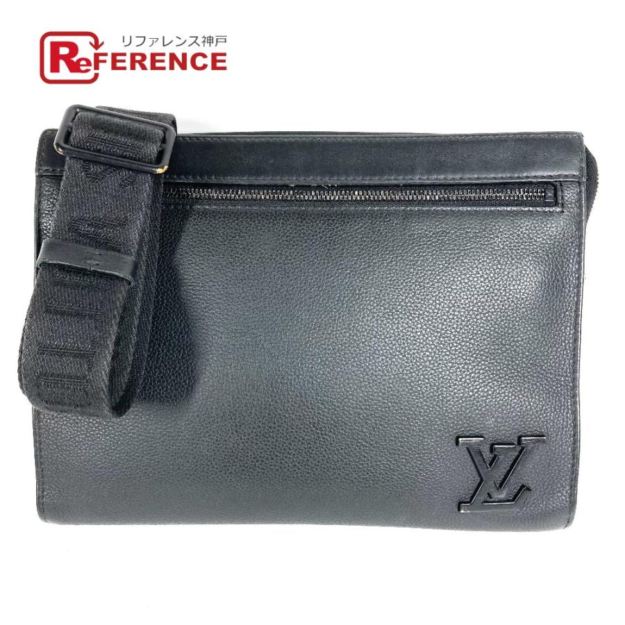 LOUIS VUITTON ルイヴィトン M59329 メッセンジャーヴォワヤージュクラッチバッグ アエログラム ショルダーバッグ ブラック 【中古】 | LOUIS VUITTON
