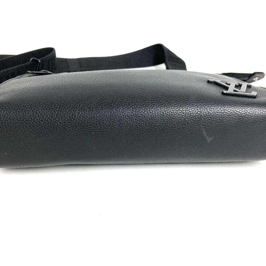 LOUIS VUITTON ルイヴィトン M59329 メッセンジャーヴォワヤージュクラッチバッグ アエログラム ショルダーバッグ ブラック 【中古】 | LOUIS VUITTON | 03