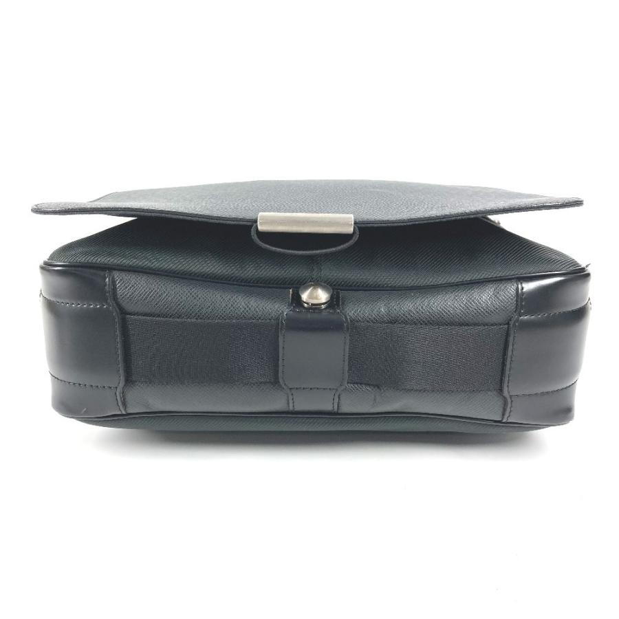 LOUIS VUITTON ルイヴィトン M30142 ヴィクトール カバン 斜め掛け メッセンジャーバッグ フラップ タイガ ショルダーバッグ【中古】 | LOUIS VUITTON | 04