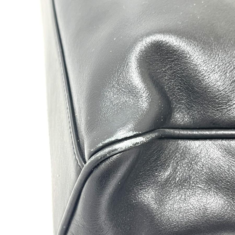 Salvatore Ferragamo サルヴァトーレフェラガモ ロゴ カバン バッグ 通勤バッグ ビジネスバッグ ブラック ユニセックス【中古】 |  | 06