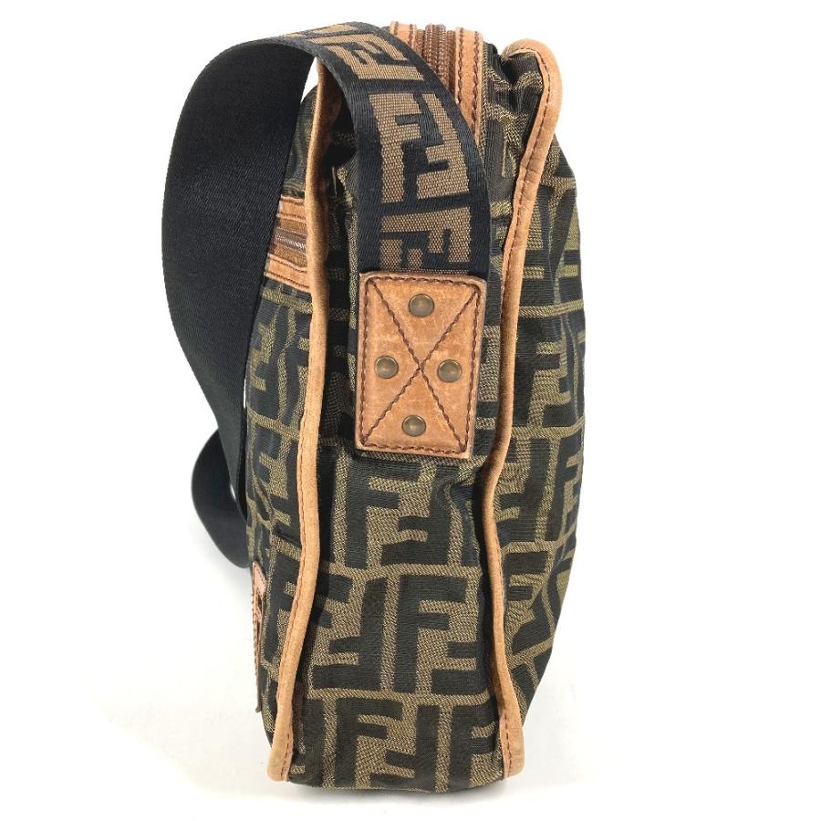 FENDI フェンディ ズッカ ロゴ カバン 斜め掛け ポシェット ショルダーバッグ ブラウン ユニセックス【中古】 | FENDI | 02