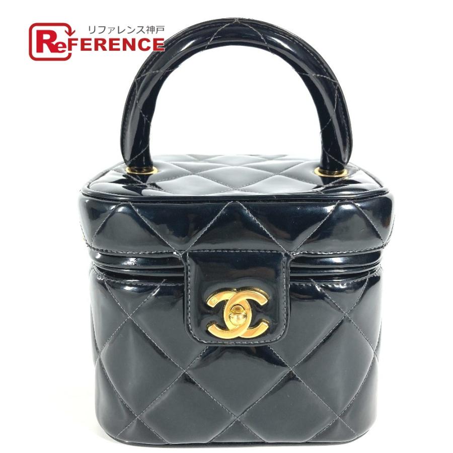CHANEL シャネル  ヴィンテージシャネル Vintage Chanel マトラッセ パテントレザー バニティバッグ（ハート型ミラー付き）【中古】 | CHANEL