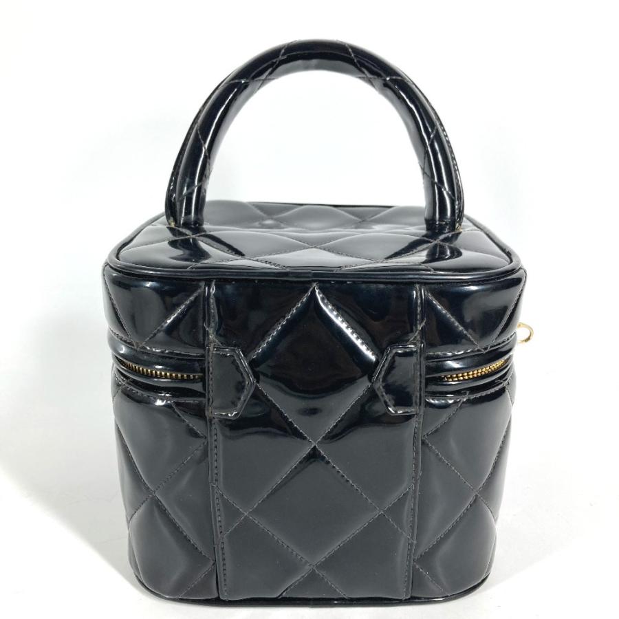 CHANEL シャネル  ヴィンテージシャネル Vintage Chanel マトラッセ パテントレザー バニティバッグ（ハート型ミラー付き）【中古】 | CHANEL | 02
