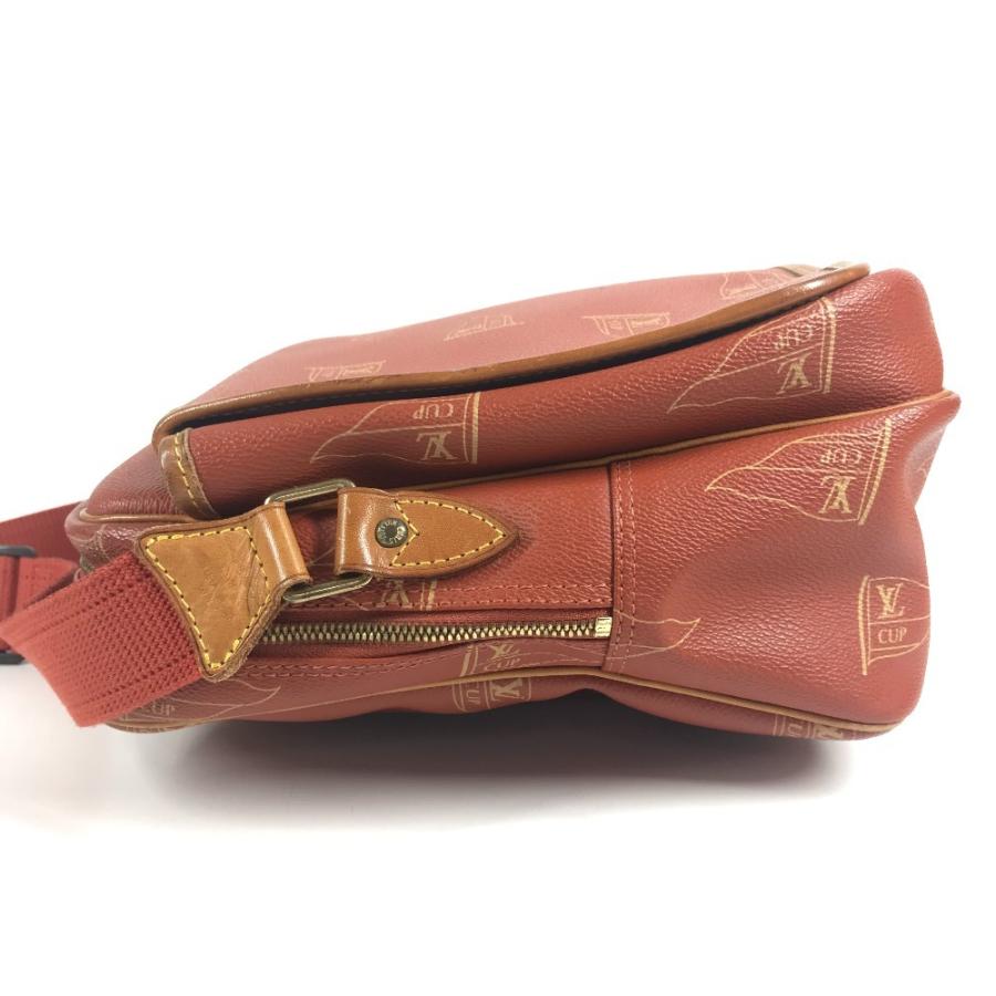 LOUIS VUITTON ルイヴィトン M80028  カルヴィ カバン 斜め掛け フラップ メッセンジャーバッグ LVCUP  ショルダーバッグ 【中古】 | LOUIS VUITTON | 03