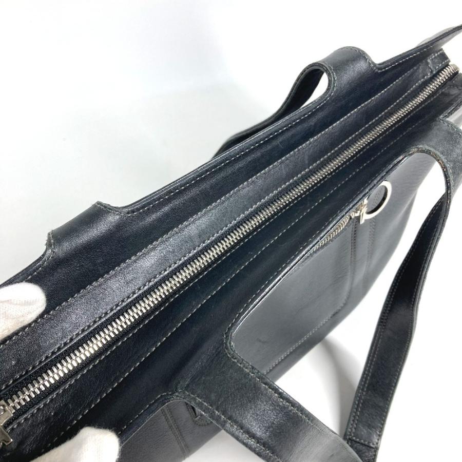 Salvatore Ferragamo サルヴァトーレフェラガモ ロゴ カバン トートバッグ 肩掛け ショルダーバッグ ブラック ユニセックス【中古】 |  | 05