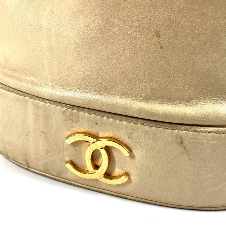CHANEL シャネル トリプルココ CC ココマーク ロゴ 巾着 カバン 斜め掛け ポーチ付き ヴィンテージ ショルダーバッグ ベージュ 【中古】 | CHANEL | 01