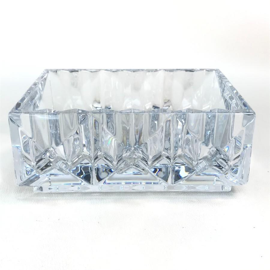 新品同様 Baccarat バカラ ルクソール ガラスケース 小物入れ 置物