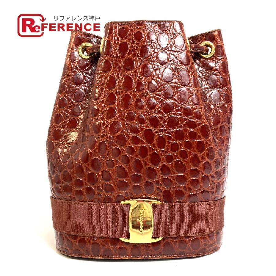 Salvatore Ferragamo サルヴァトーレフェラガモ AQ-215676 ヴァラ 型押し リュックサック レザー ブラウン レディース【中古】 | 