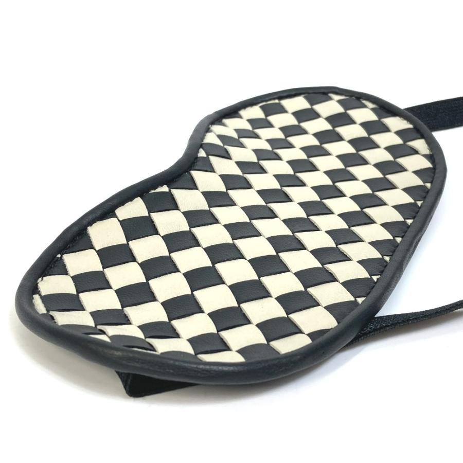 BOTTEGA VENETA ボッテガヴェネタ イントレチャート 小物 トラベルグッズ アイマスク レザー ブラック/アイボリー【中古】新品同様 |  | 02