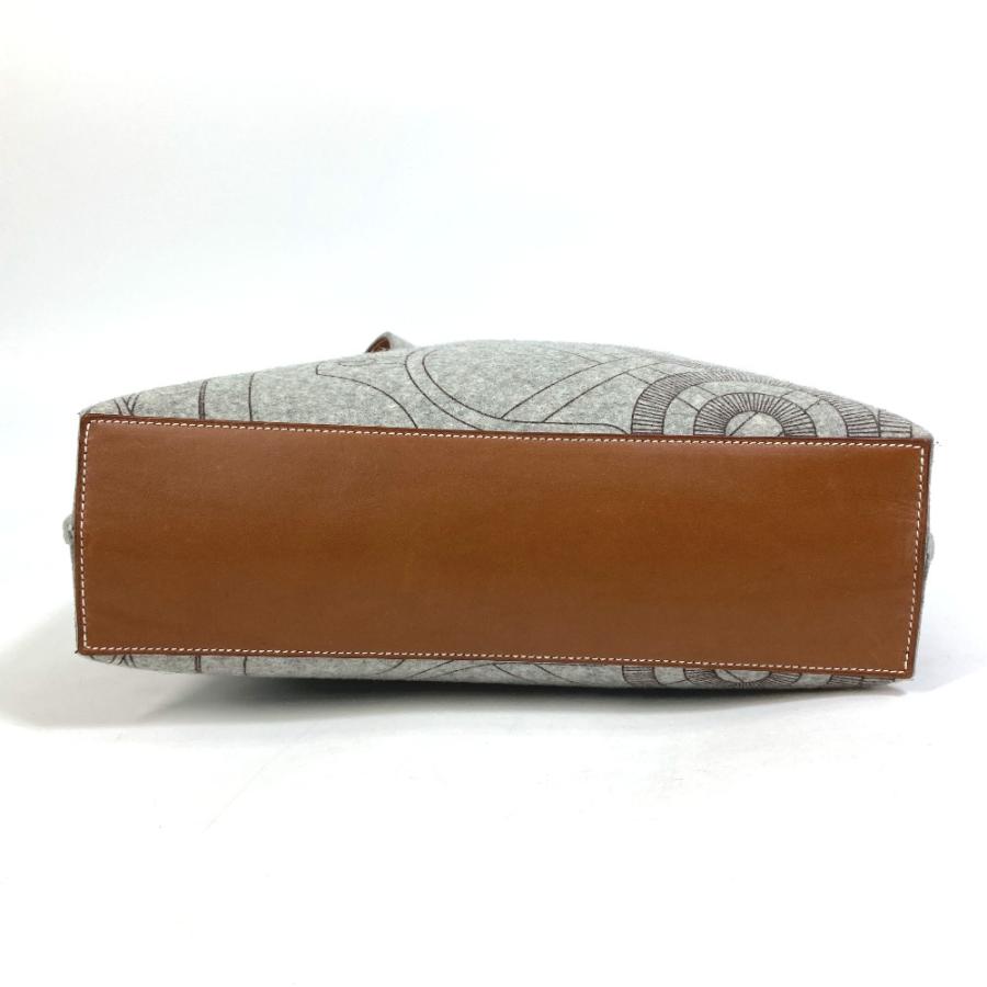 HERMES（エルメス） ショルダーバッグ 肩掛け カリミMM ポーチ付き