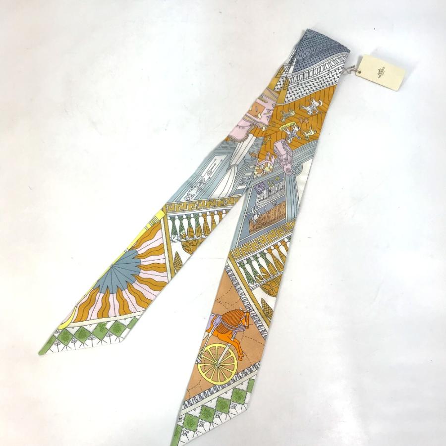 HERMES エルメス ムーン ツイリー スカーフ シルク ホワイト/マルチカラー レディース【中古】未使用 | HERMES | 01