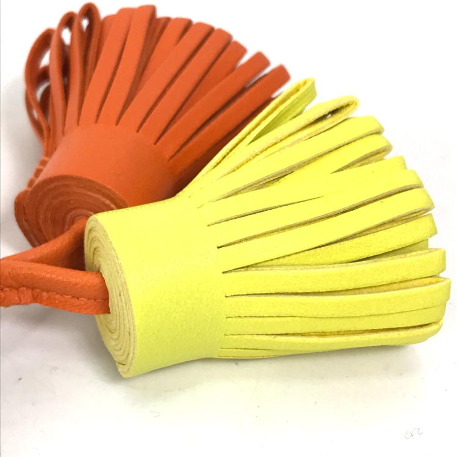 新品同様 HERMES エルメス カルメン ウノドス フリンジ キーリング キーホルダー オレンジ レディース【中古】 | HERMES | 05